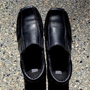 Kids dress shoes